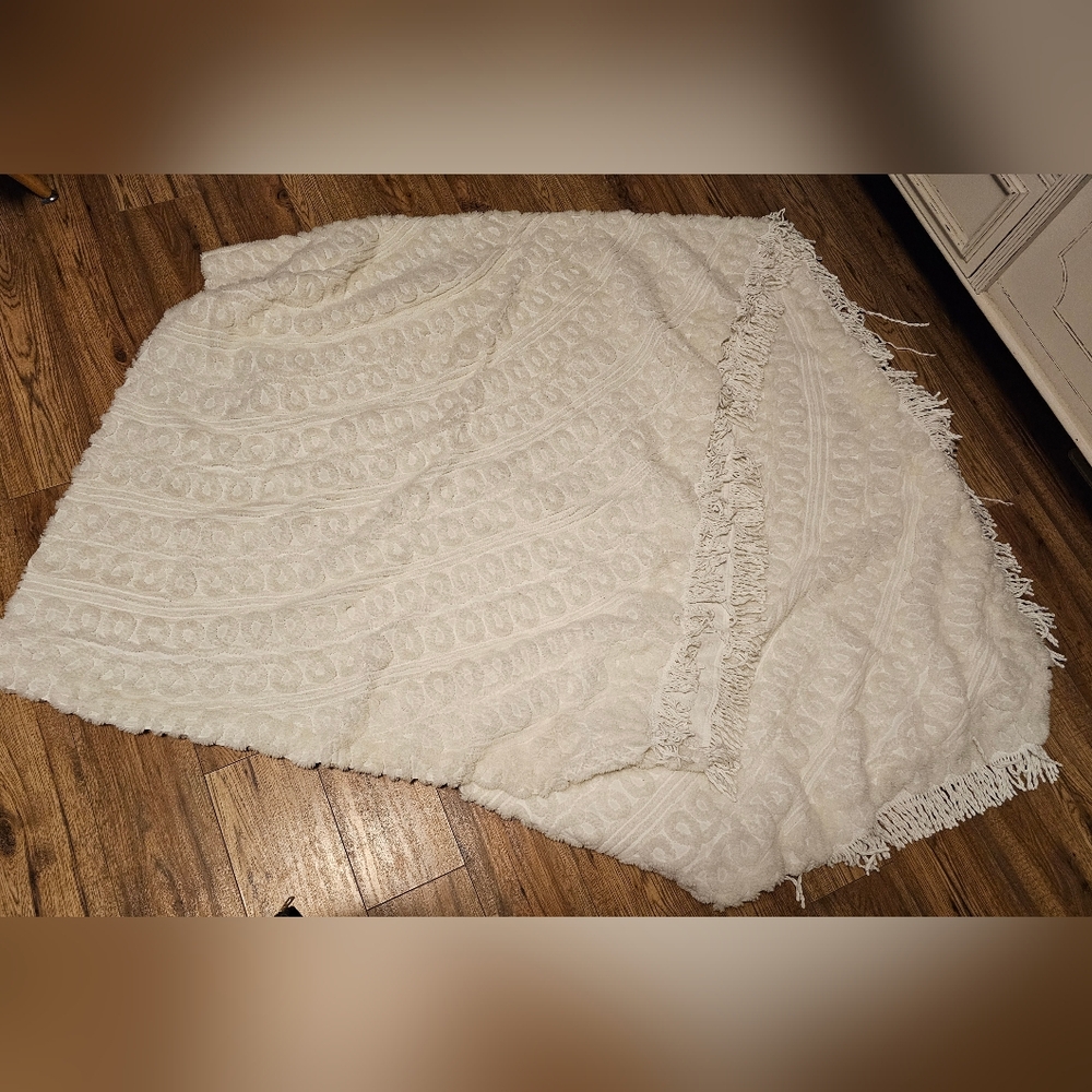 Vintage cotton chenille double bedspread